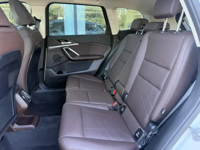BMW X1 2023 Model sDrive25Li M Sports Set – фото 9