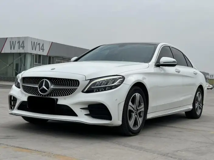 Mercedes-Benz C-Class 2021 Model C 260 L Sports Edition – фото 1
