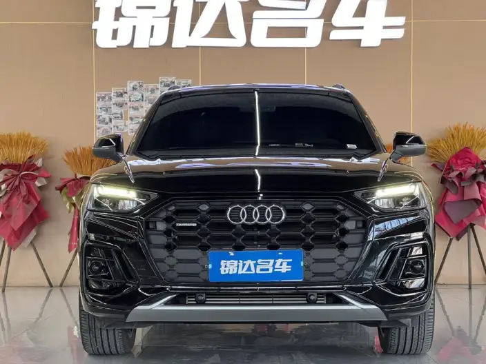 Audi Q5L 2026 Model quattro 45th Anniversary Collector Edition Edition 40TFSI Luxury Dynamic Model – фото 2