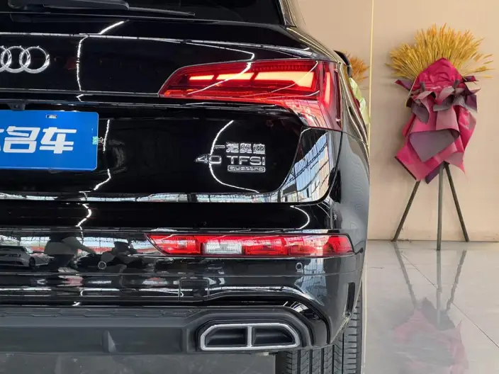 Audi Q5L 2026 Model quattro 45th Anniversary Collector Edition Edition 40TFSI Luxury Dynamic Model – фото 7
