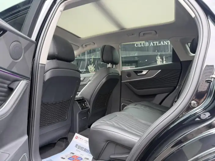 Hongqi HS5 2023 Model 2.0T 4WD Flag Xiang Pro Edition – фото 10
