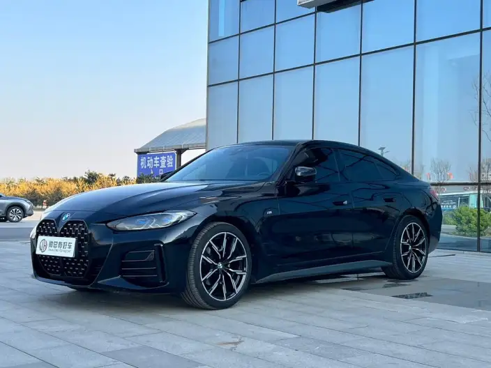 BMW 4 Series 2022 Model 425i Gran Coupe M Sports Night Set – фото 1