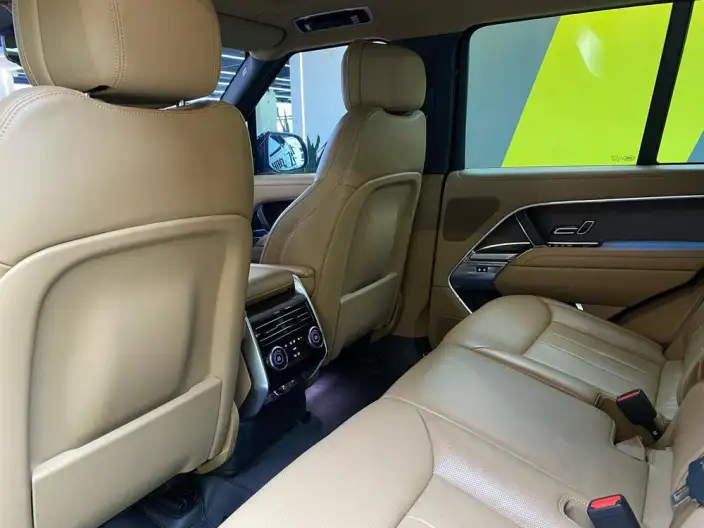 Range Rover 2024 Model 3.0 L6 360PS Shengshi Edition – фото 15