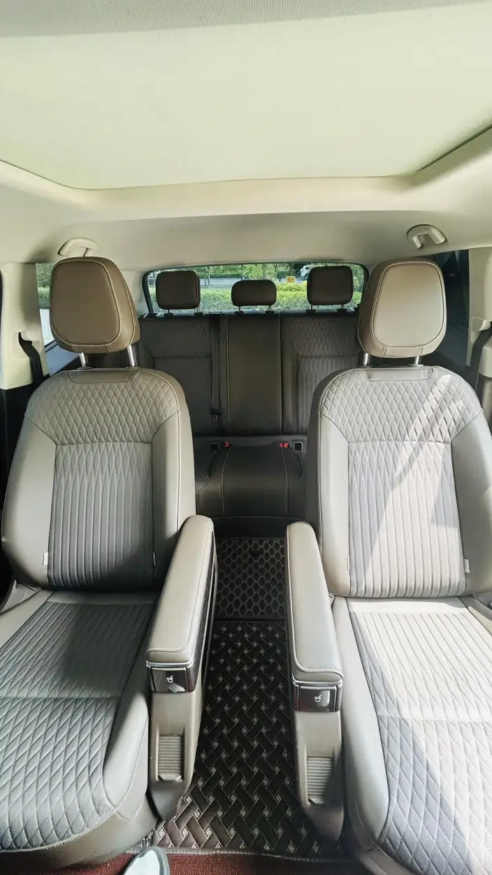 Viloran 2020 Model 330TSI Business Edition – фото 14