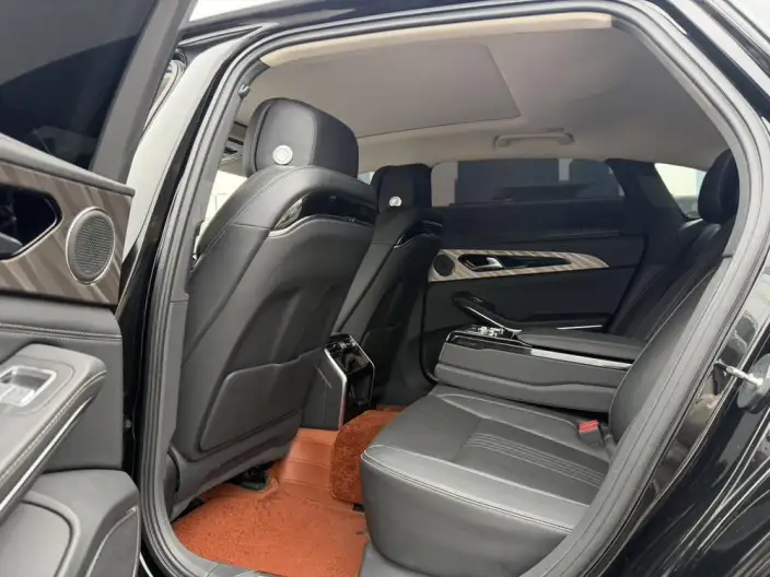 HONGQI H9 2020 Model 2.0T Smart Flag Enjoy Edition – фото 10
