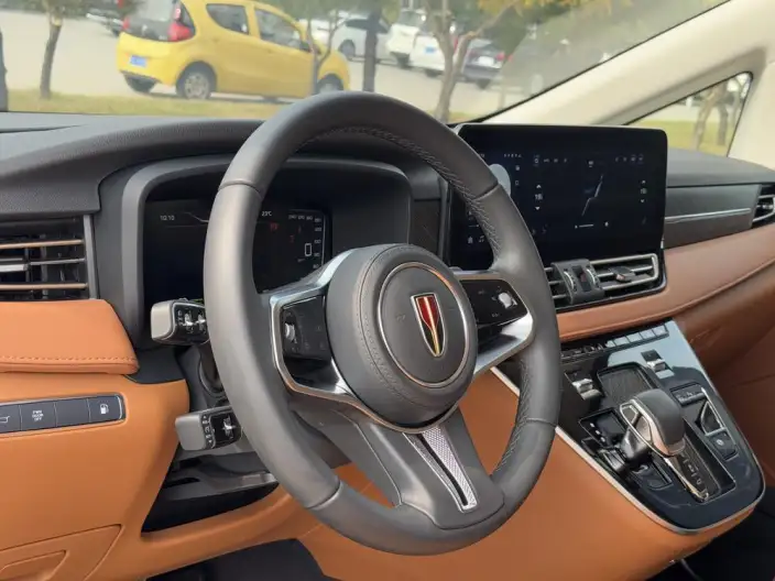HONGQI HQ9 PHEV 2024 Model 4WD Business Edition – фото 12