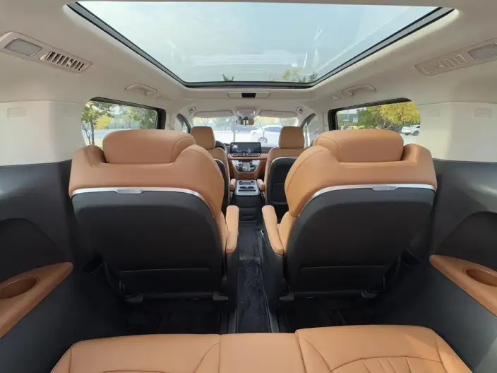HONGQI HQ9 PHEV 2024 Model 4WD Business Edition – фото 14