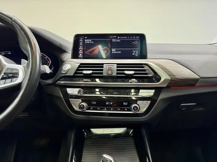 BMW X3 2021 Model Facelift xDrive28i M Sports Set – фото 18