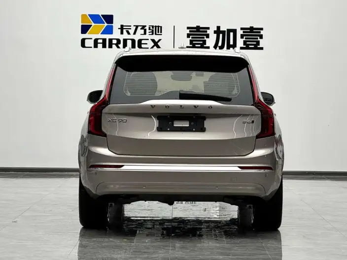 Volvo XC90 2025 Model Facelift B6 Smart Range Deluxe Edition 6 seat – фото 3