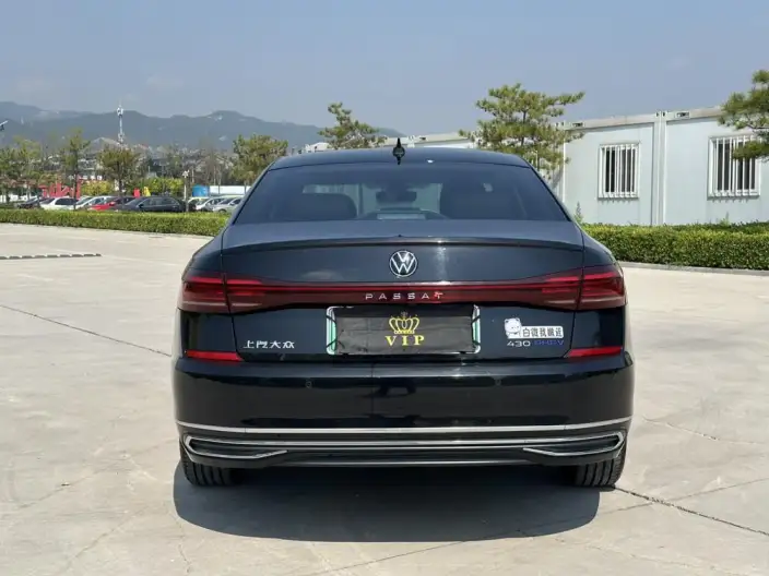 Volkswagen Passat PHEV 2022 Model 430PHEV Hybrid Business Edition – фото 5