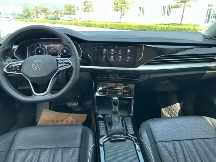 Volkswagen Passat PHEV 2022 Model 430PHEV Hybrid Business Edition – фото 7