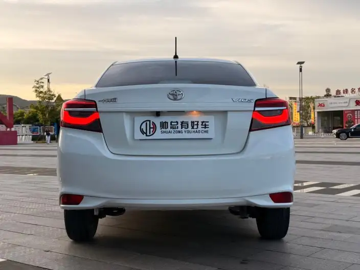 Toyota Vios 2022 Model 1.5L CVT 20th Anniversary Memorial Edition – фото 4