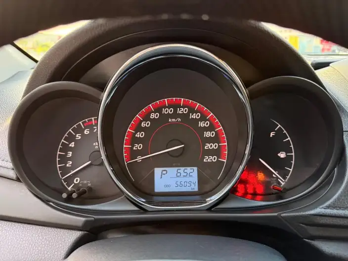 Toyota Vios 2022 Model 1.5L CVT 20th Anniversary Memorial Edition – фото 7