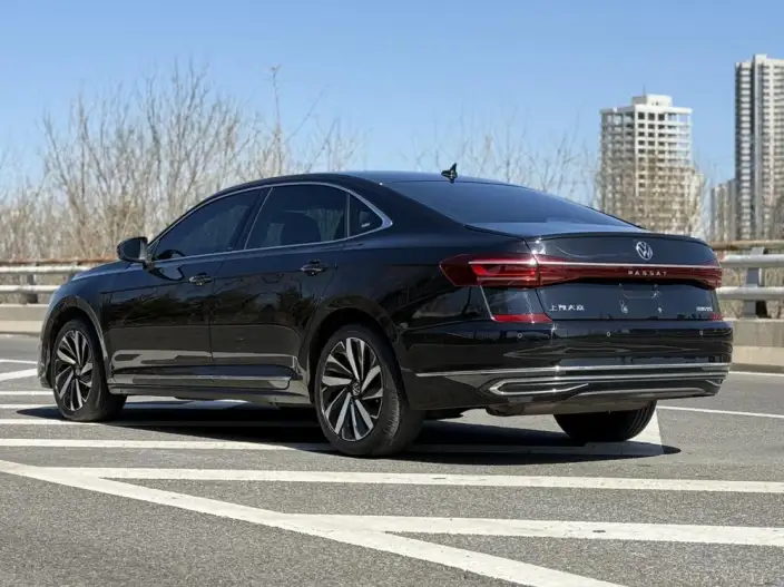 Volkswagen Passat 2023 Model 330TSI Starry sky Elite Edition – фото 5