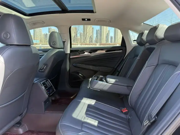 Volkswagen Passat 2023 Model 330TSI Starry sky Elite Edition – фото 17