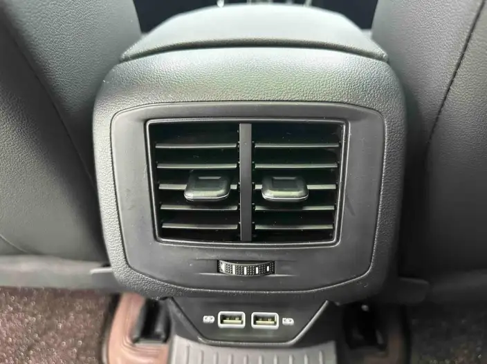 Volkswagen T-Roc 2022 Model 280TSI DSG 2WD R-Line Pro PLUS – фото 9
