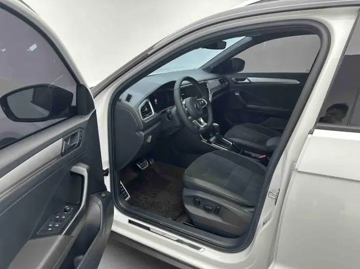 Volkswagen T-Roc 2022 Model 280TSI DSG 2WD R-Line Pro PLUS – фото 15
