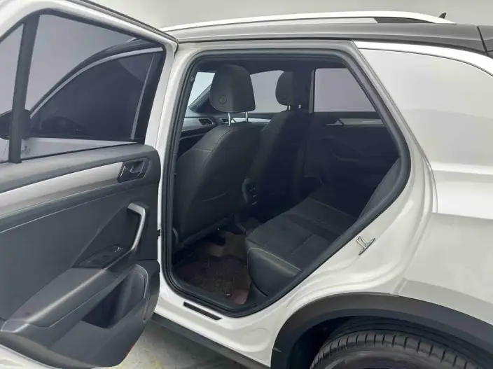 Volkswagen T-Roc 2022 Model 280TSI DSG 2WD R-Line Pro PLUS – фото 17