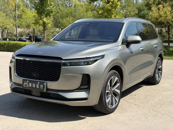 Li Auto ONE 2021 Model Extended Range 6 seat Edition – фото 1