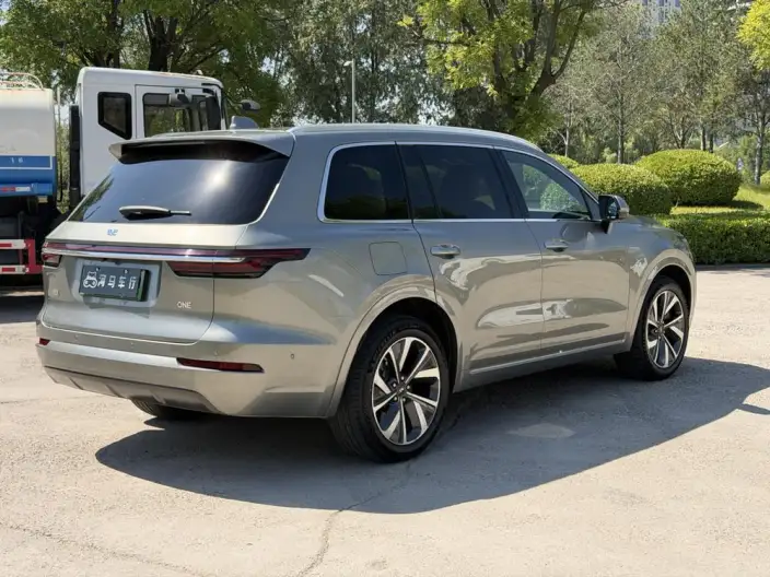 Li Auto ONE 2021 Model Extended Range 6 seat Edition – фото 7