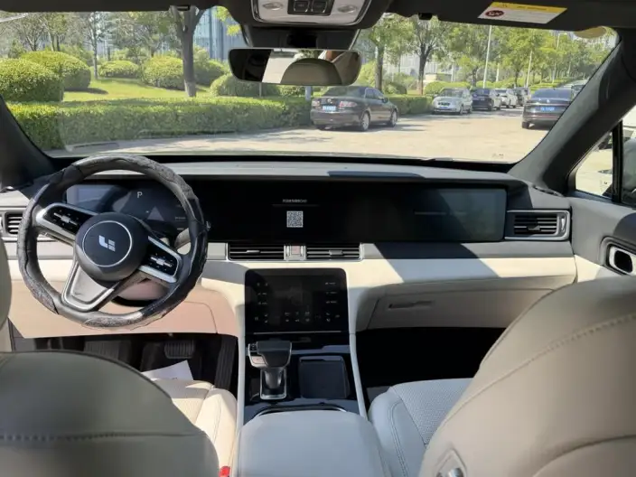 Li Auto ONE 2021 Model Extended Range 6 seat Edition – фото 16