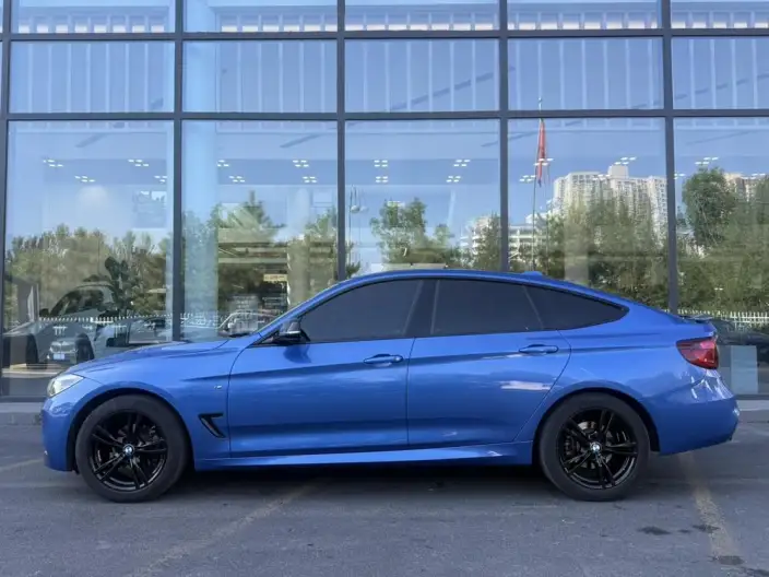 BMW 3 Series Gran Turismo 2020 Model 320i M Sports Night Edition – фото 3