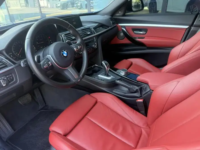 BMW 3 Series Gran Turismo 2020 Model 320i M Sports Night Edition – фото 8