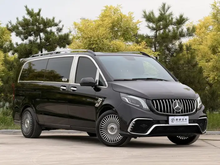 Viano 2023 Model 2.0T Elite Edition 7 seat – фото 3