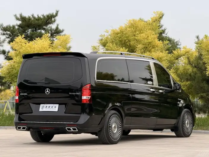 Viano 2023 Model 2.0T Elite Edition 7 seat – фото 6