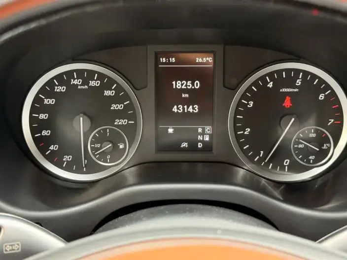 Viano 2023 Model 2.0T Elite Edition 7 seat – фото 16