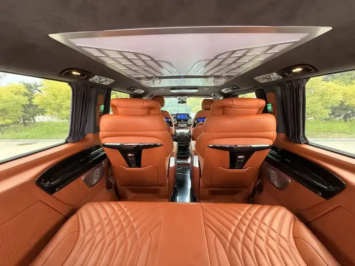 Viano 2023 Model 2.0T Elite Edition 7 seat – фото 21