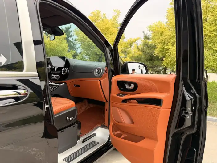 Viano 2023 Model 2.0T Elite Edition 7 seat – фото 22