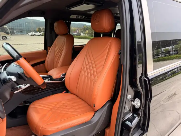 Viano 2023 Model 2.0T Elite Edition 7 seat – фото 23