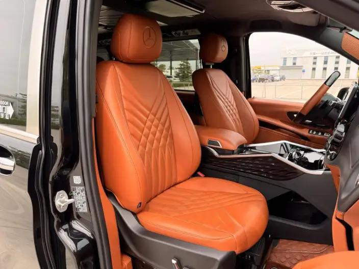 Viano 2023 Model 2.0T Elite Edition 7 seat – фото 24