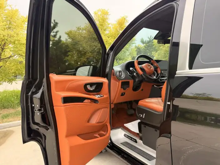 Viano 2023 Model 2.0T Elite Edition 7 seat – фото 28