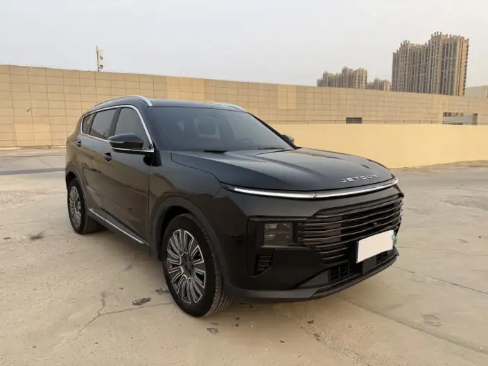 Jetour X70 PLUS 2025 Model 1.5T 6DCT Deluxe Edition 5 seat – фото 3