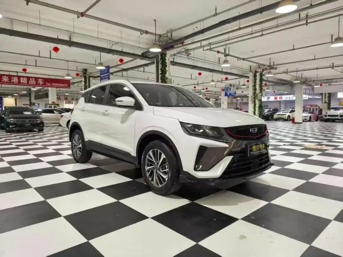 Geely Binyue 2021 Model 240T DCT Platinum edition – фото 3