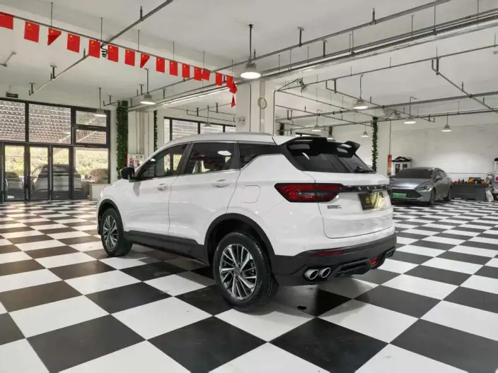 Geely Binyue 2021 Model 240T DCT Platinum edition – фото 5