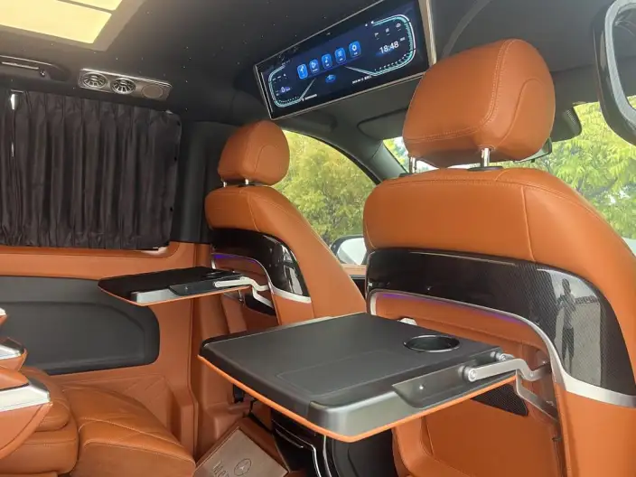 Viano 2023 Model 2.0T Elite Edition 7 seat – фото 24