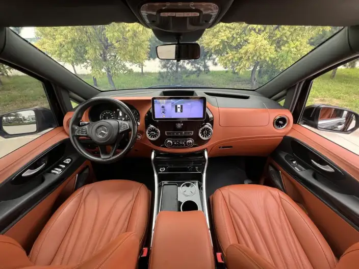 Viano 2023 Model 2.0T Elite Edition 7 seat – фото 26