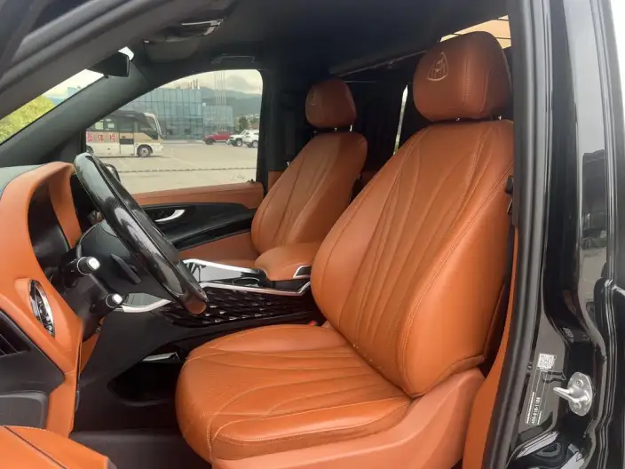 Viano 2023 Model 2.0T Elite Edition 7 seat – фото 33