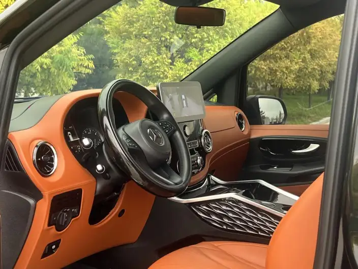 Viano 2023 Model 2.0T Elite Edition 7 seat – фото 38