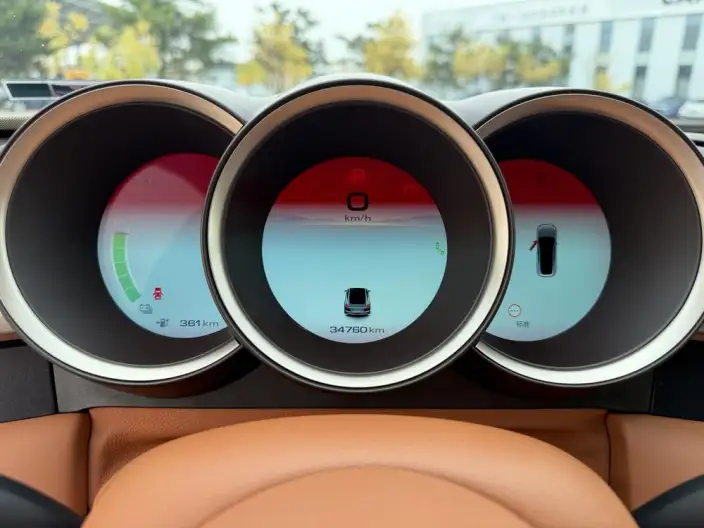 ORA Grand Cat 2022 Model 555km Premium Edition – фото 7
