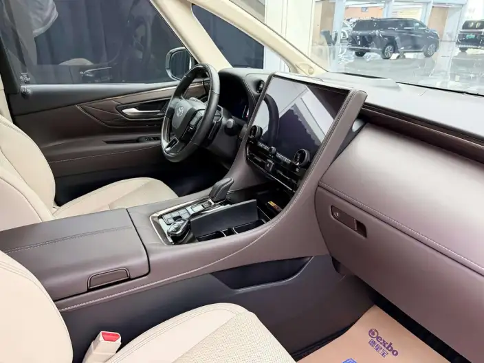 Elfa 2023 Model 2.5L Intelligent Hybrid 4WD Premium – фото 11