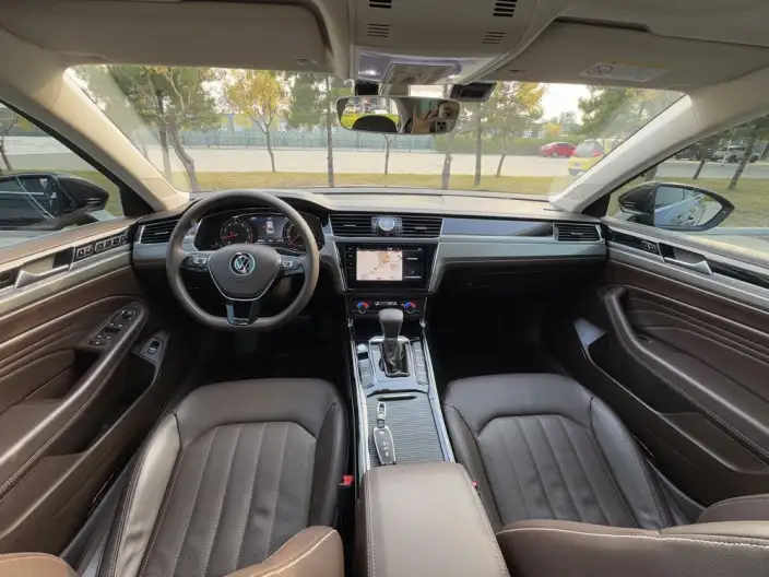 Volkswagen Phaeton 2021 Model 380TSI Deluxe Edition – фото 11