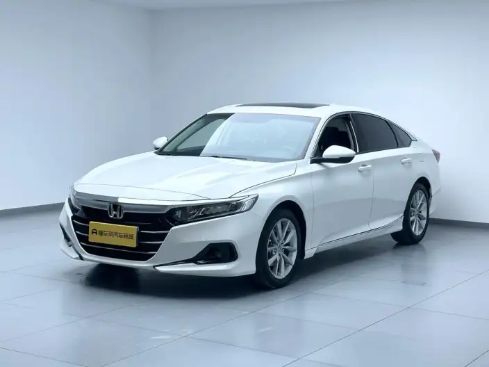 Honda Accord 2022 Model 260TURBO Deluxe Edition – фото 1