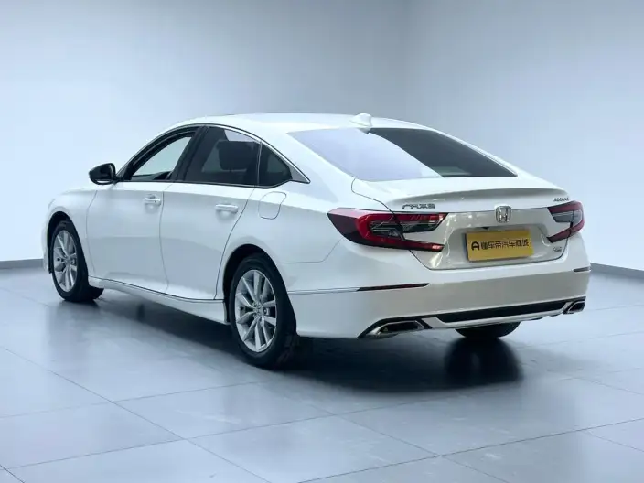 Honda Accord 2022 Model 260TURBO Deluxe Edition – фото 5