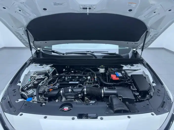 Honda Accord 2022 Model 260TURBO Deluxe Edition – фото 10