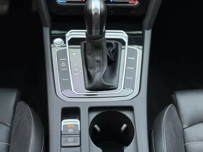 Volkswagen Magotan 2020 Model 330TSI DSG Leading Model – фото 12
