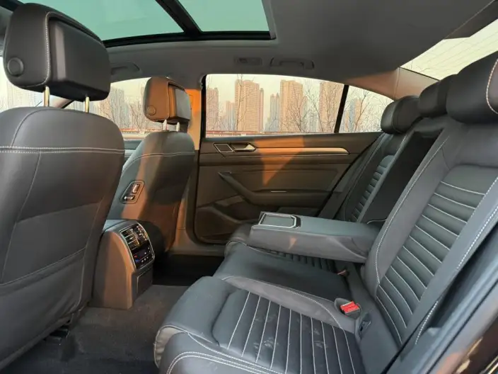 Volkswagen Magotan 2020 Model 330TSI DSG Leading Model – фото 18